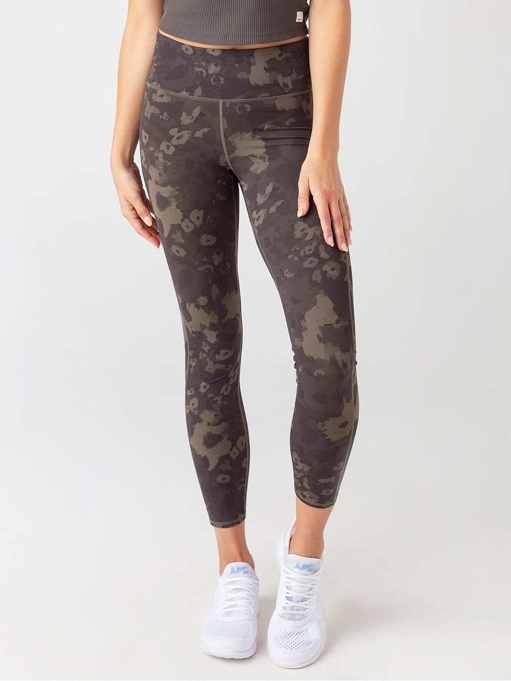 Vuori Stride Legging - Camo - Small